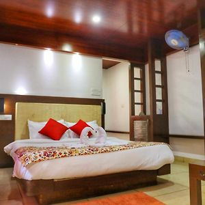 Deluxe Double or Twin Room Balcony